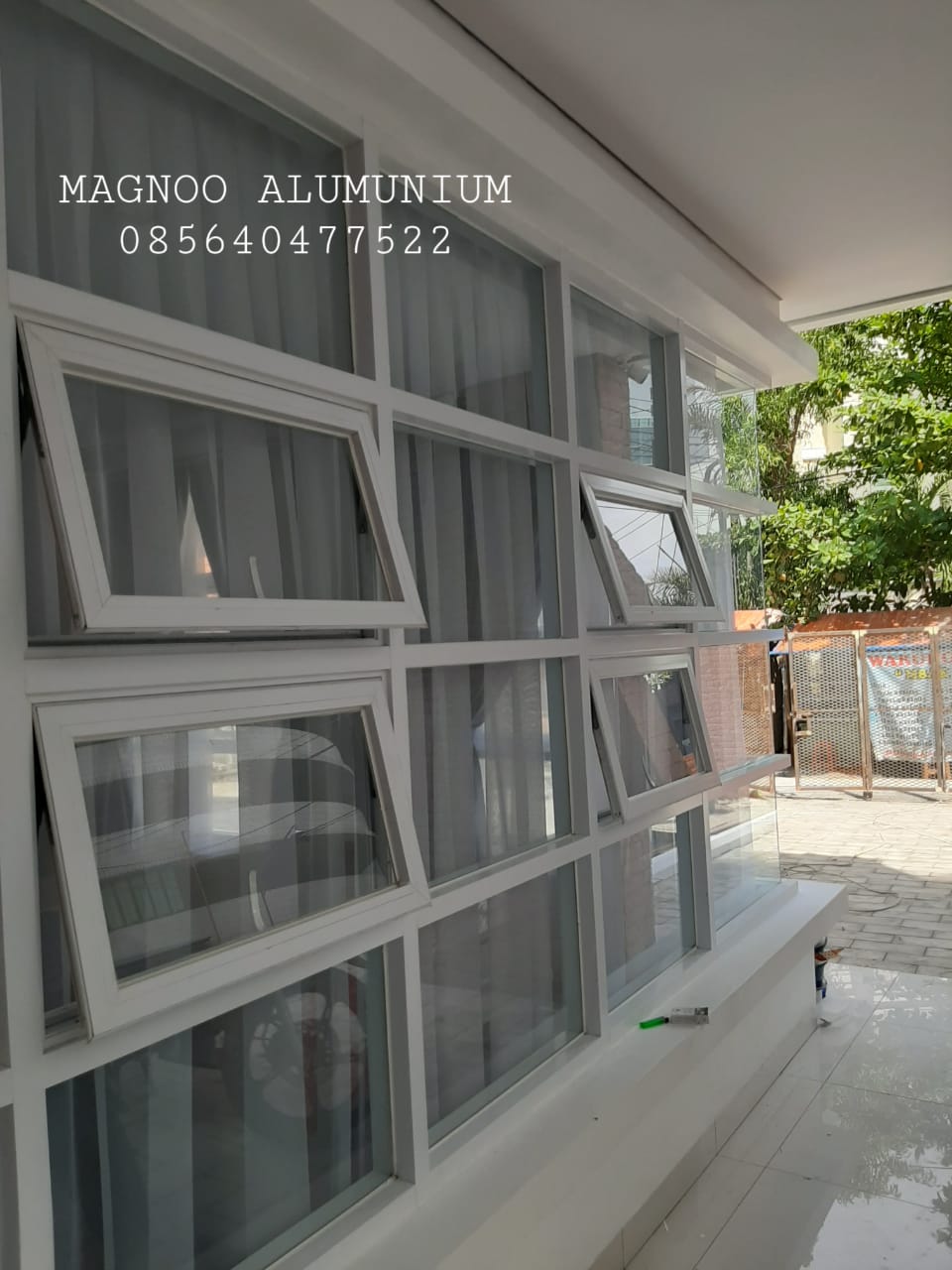 aluminium YKK semarang